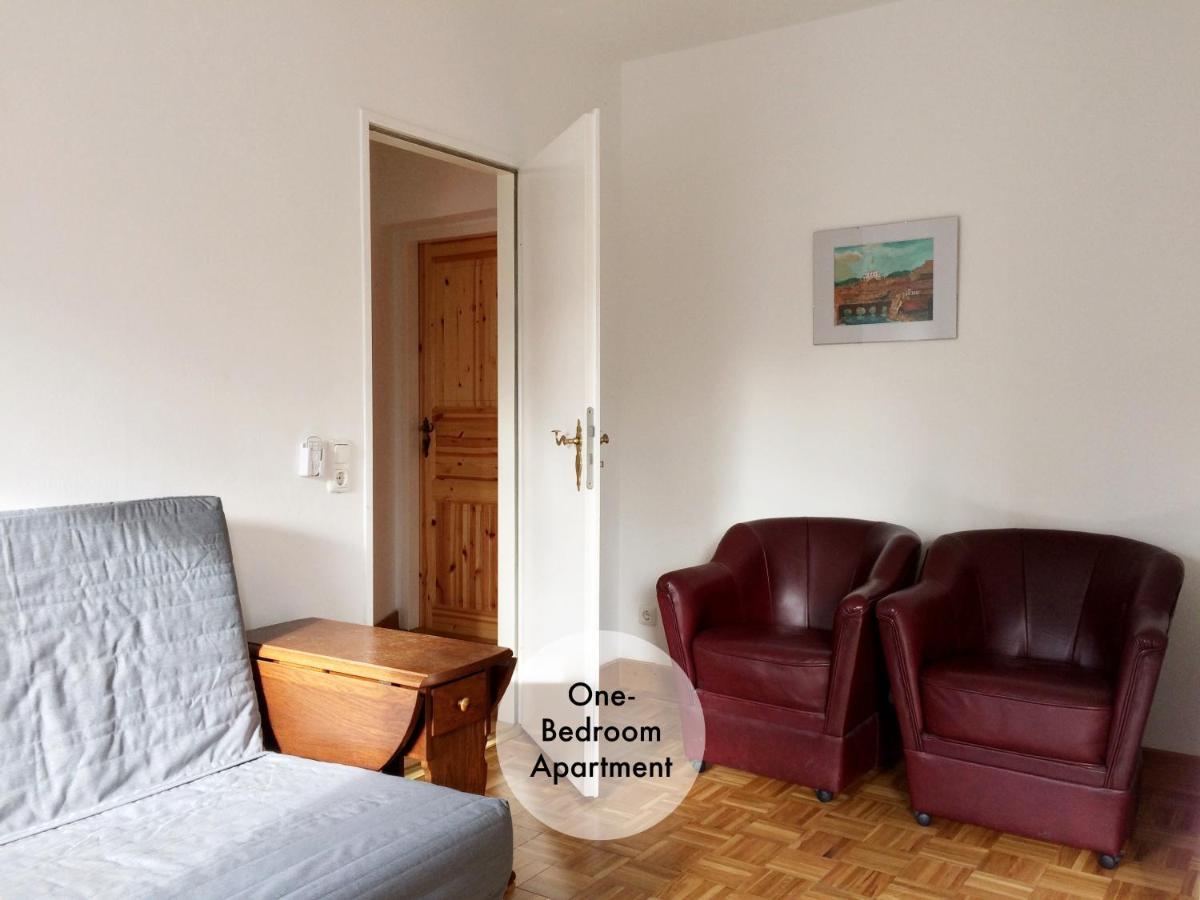 Quiet In Tempelhof Appartement Berlijn